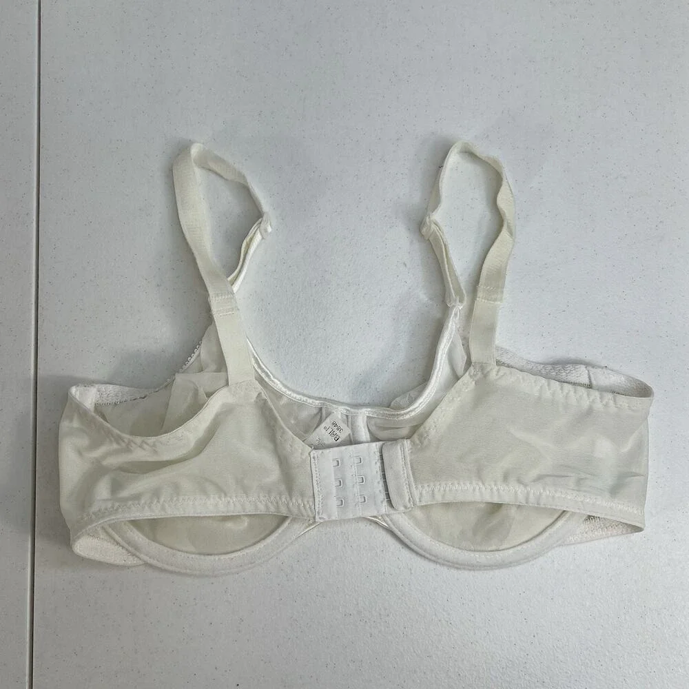 Vintage Bali Size 34D Bra‎ Unlined Underwired Lace Sheer 3848 White Balconette